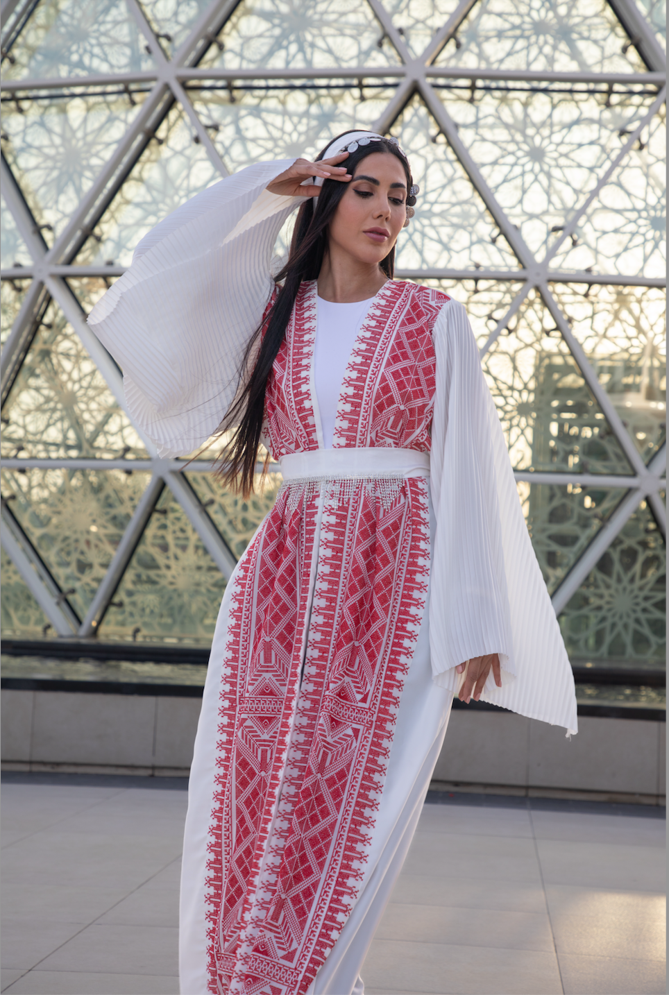 White Abaya with Red Palestinian Tatreez – DARAZEAN White Abaya with Red Palestinian Tatreez – DARAZEAN