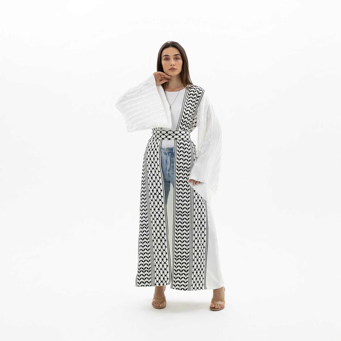 Keffiyeh Abaya with Pleated Sleeves