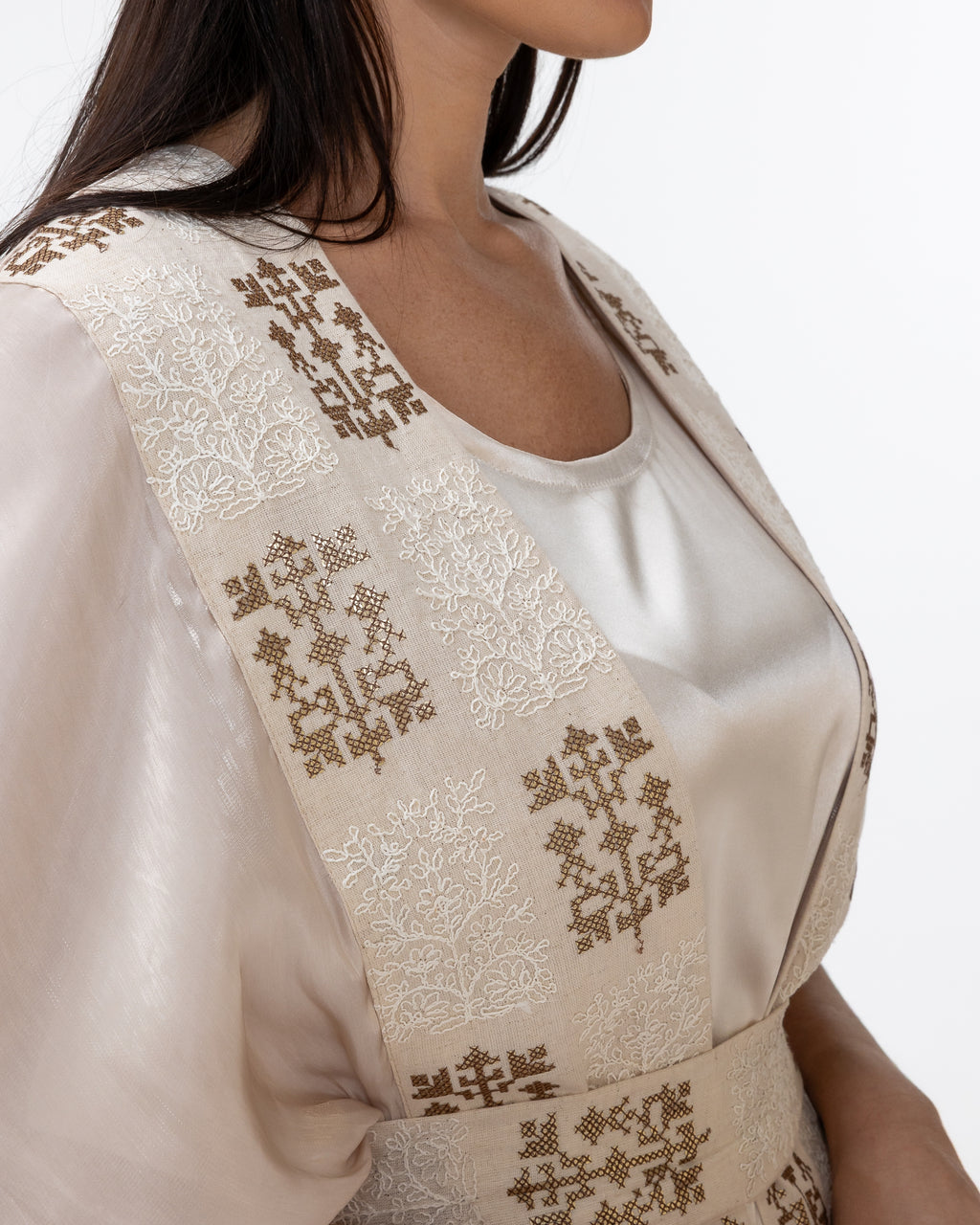 Ivory Abaya with Embroidered Belt