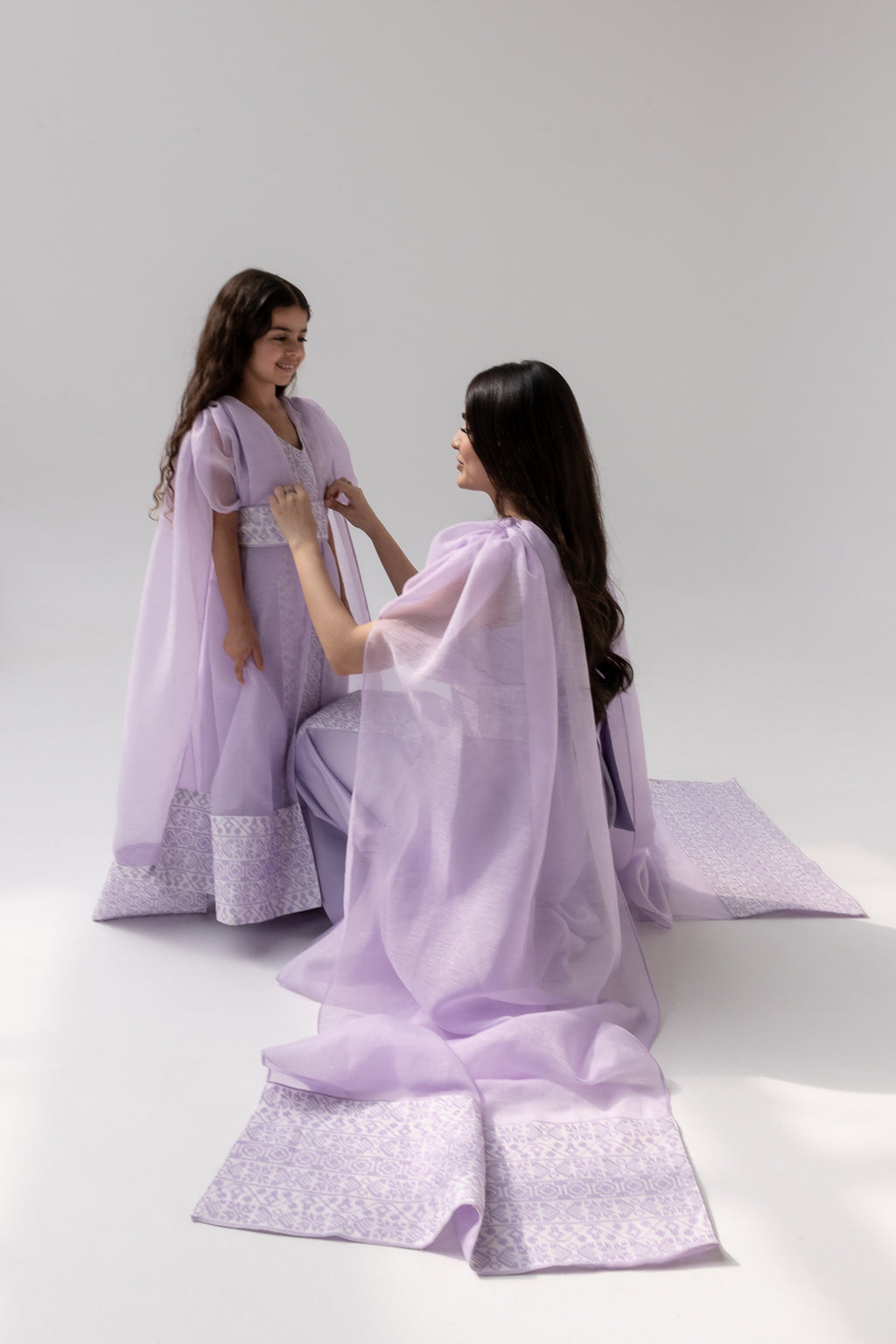 Kids Lilac Embroidered Cape Kaftan
