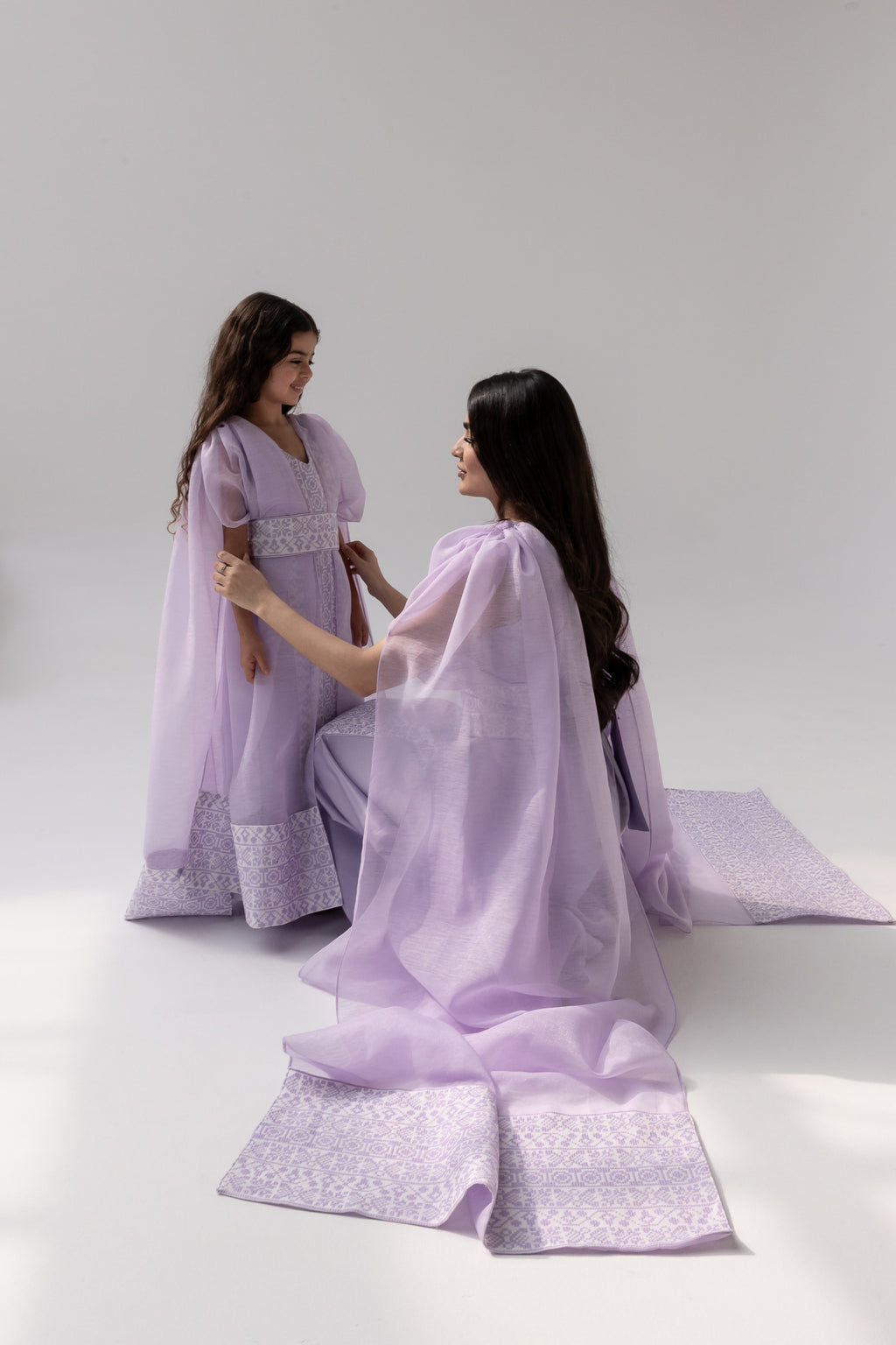 Kids Lilac Embroidered Cape Kaftan