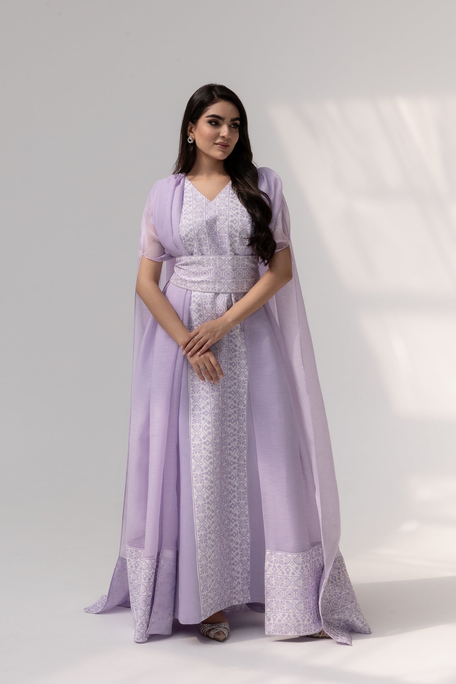 Lilac Embroidered Cape Kaftan