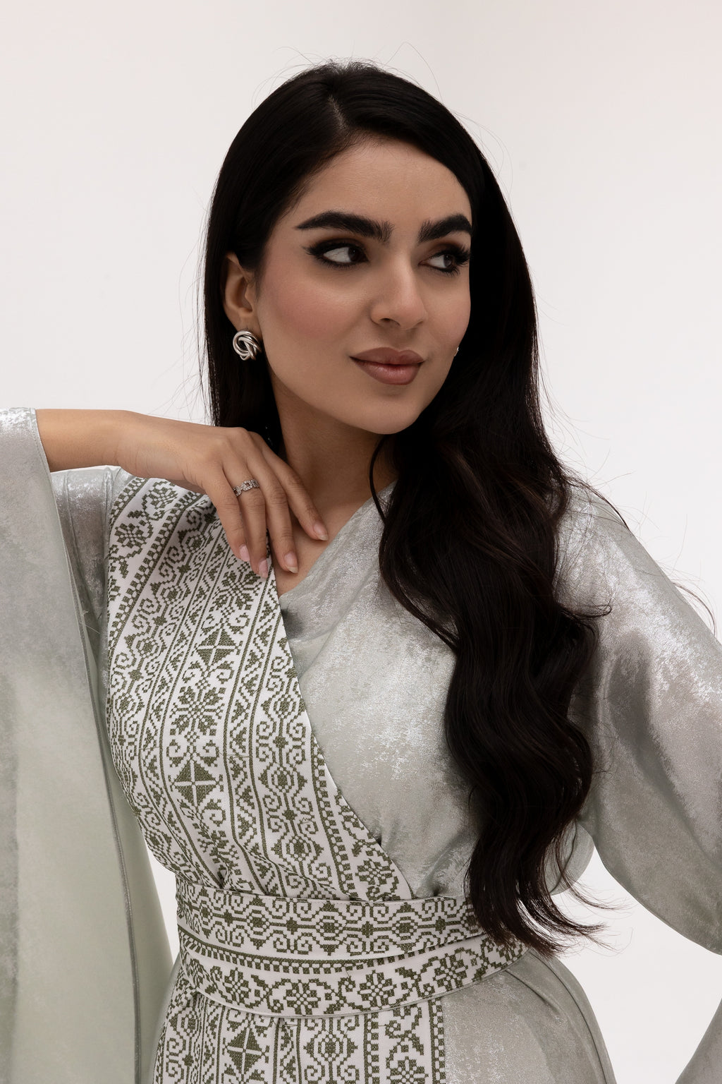 Silver Embroidered Wrap Abaya