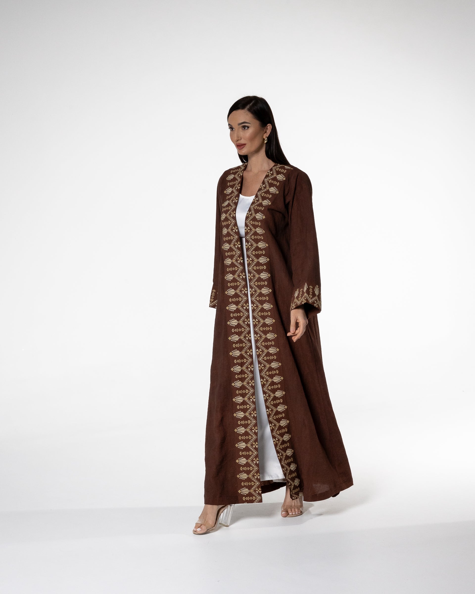 Brown abaya with Embroidered Detailing