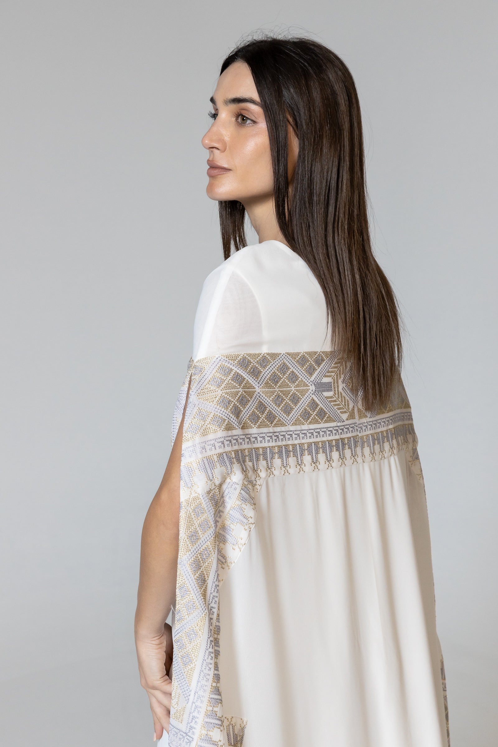 Ivory Kaftan with Embroidery Detailing