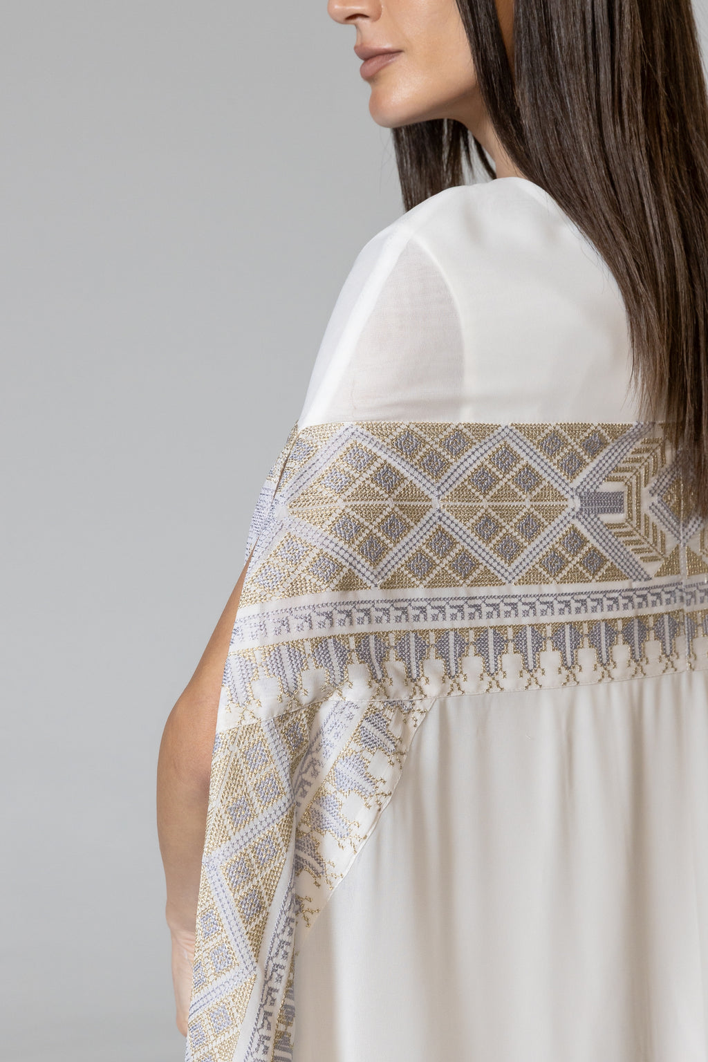 Ivory Kaftan with Embroidery Detailing