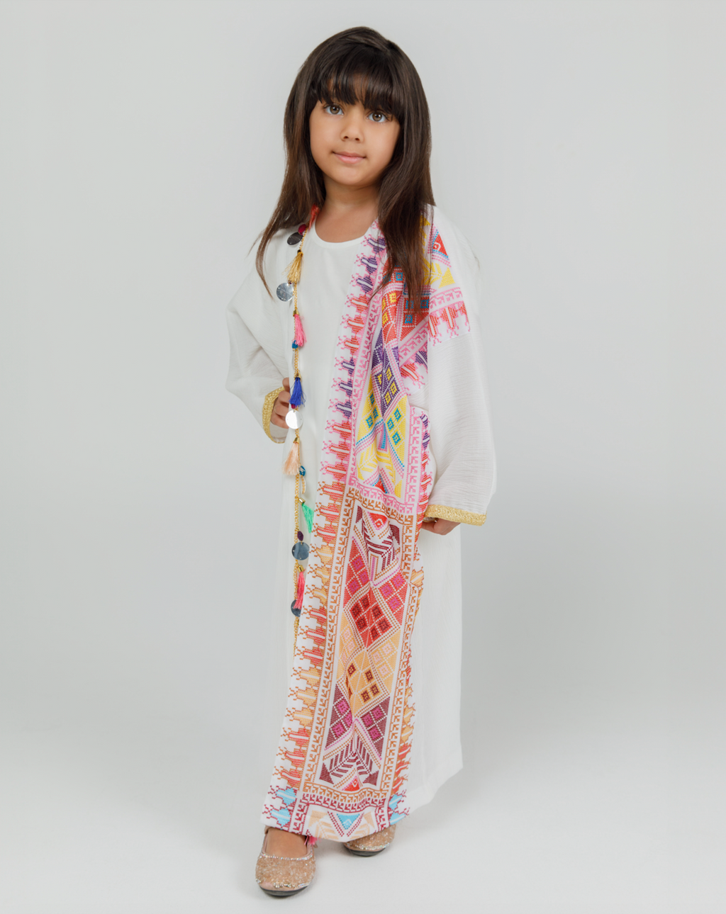 Kids White Abaya with Tatreez & Tassles