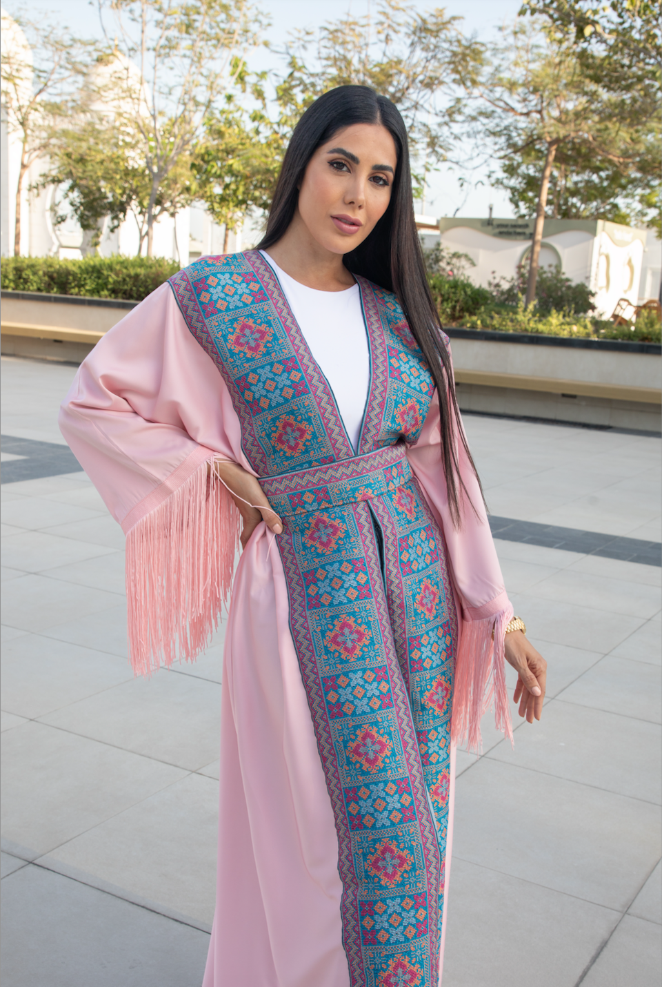 Fringe-Detailed Pink Tatreez Bisht